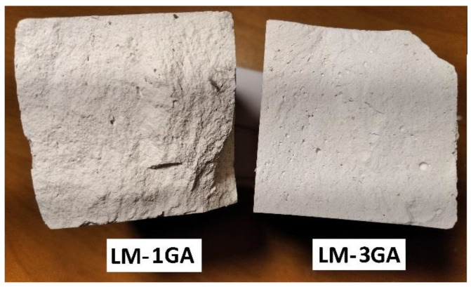 Fracture surface of the samples after the flexural strength test.